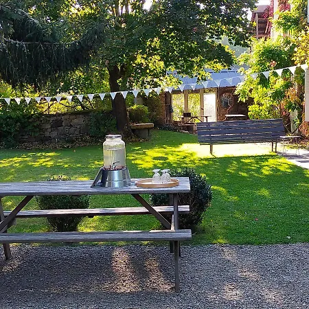 Pensjonat De Campagne Les Eydieux, Petits Dejeuners Inclus