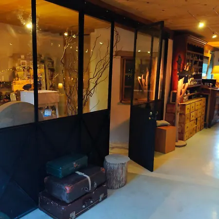 De Campagne Les Eydieux, Petits Dejeuners Inclus Pensjonat