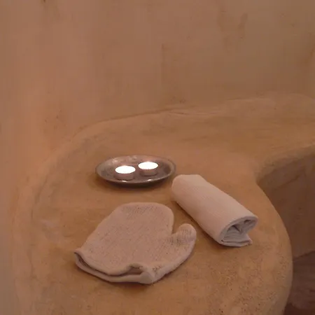 De Campagne Les Eydieux, Petits Dejeuners Inclus 3*