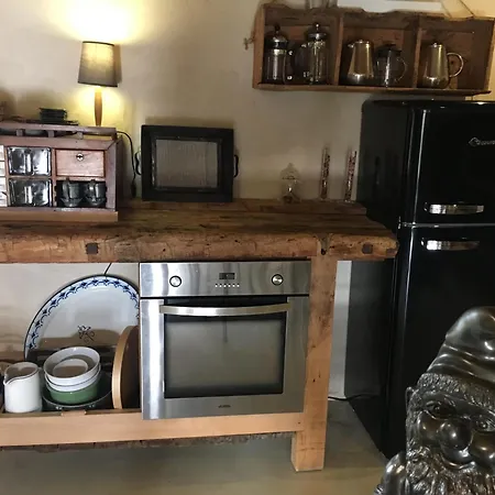 Pensjonat De Campagne Les Eydieux, Petits Dejeuners Inclus 3*